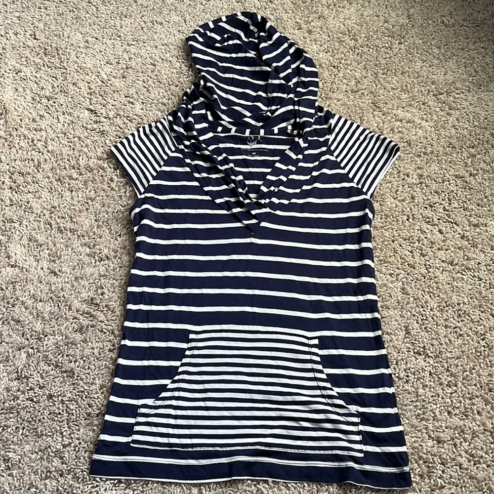 New York & Company hooded tank top
